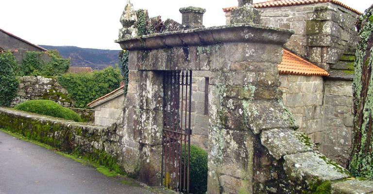 Iglesia de Santa Comba de Bande